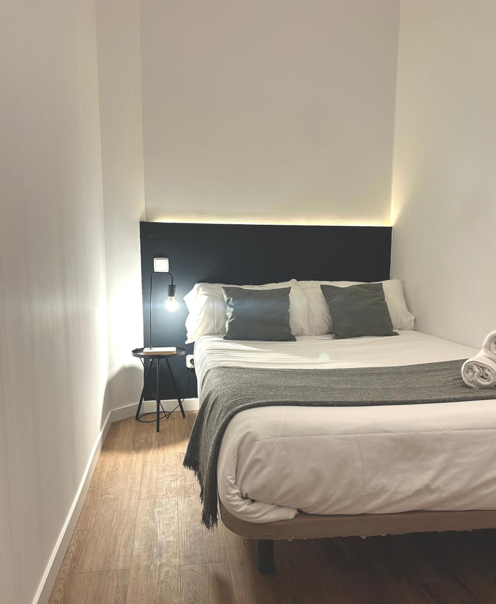Center Madrid Habitaciones Exterior foto